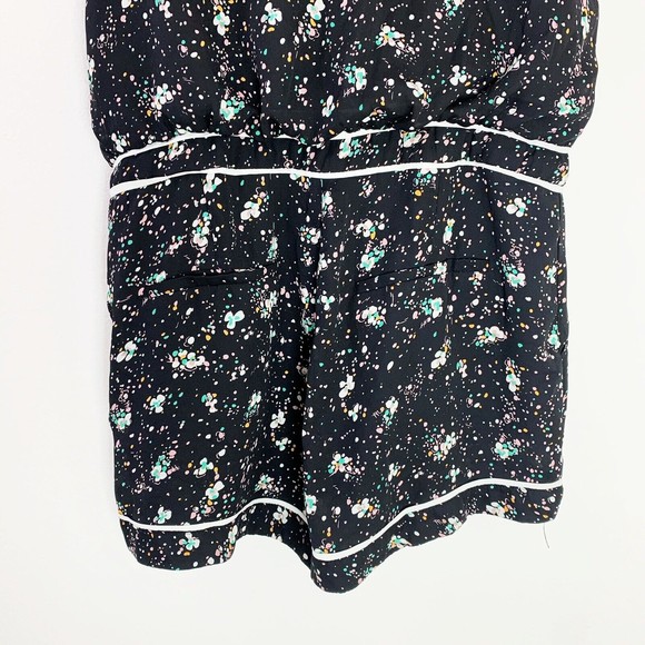 Isabel Lu Womens Black Floral Romper Jumper Size Medium Sleeveless Button Front - Picture 8 of 10